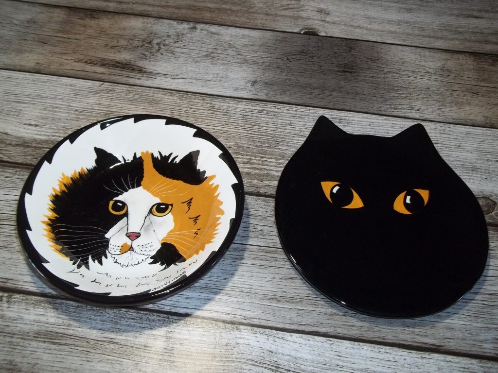 assiettes-motif-chat.jpg