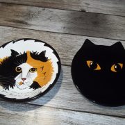 assiettes-motif-chat.jpg